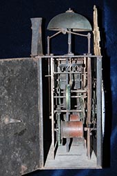 Comtoise mit Adler-Spange