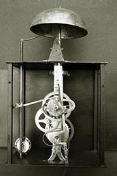 Seltene Comtoise als Gesindewecker