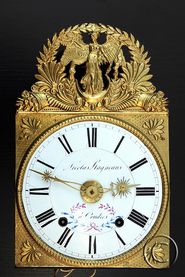 Comtoise mit seltener Prägung - Siegesgöttin