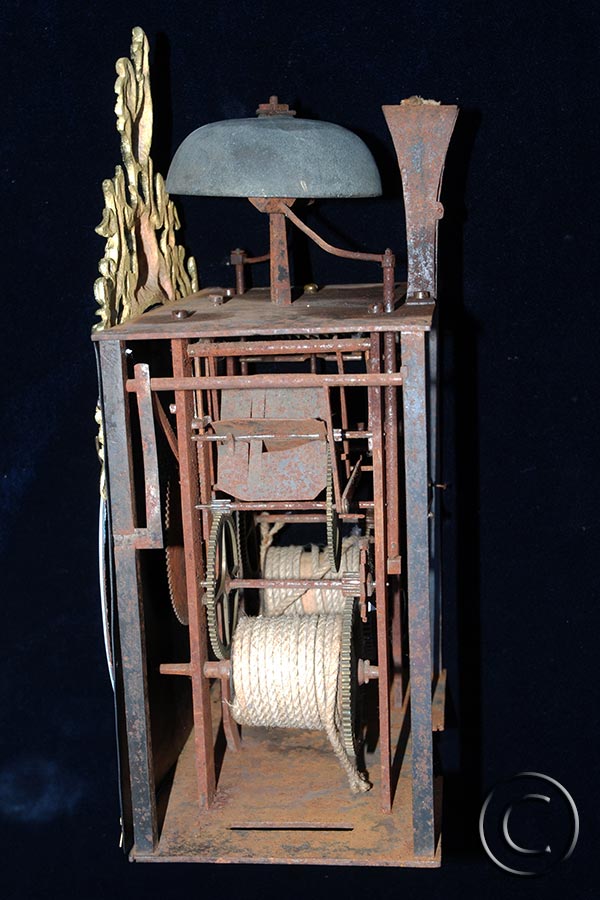 Hähnchen-Uhr, seltene Spange mit Hahn und Fackeln