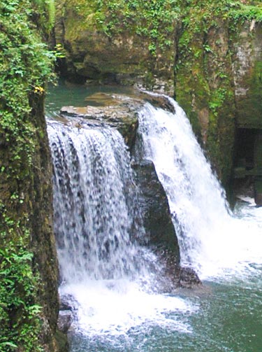 wasserfall jura comte franche